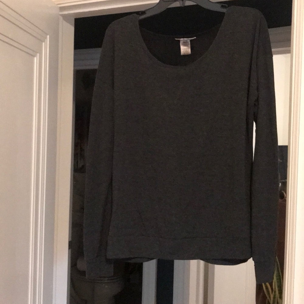 Hard tail long sleeve